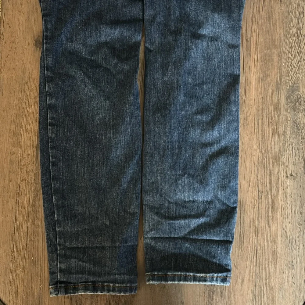 Universal thread - Picture 8 of 9